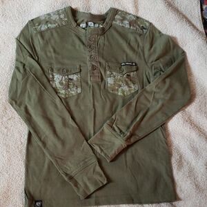 Epic Threads Olive Long Sleeve Tee with Camo Accents